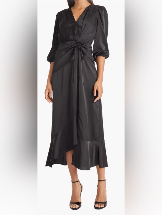 Donna Morgan Dresses & Skirts - Donna Morgan Black Silk 3/4 Sleeve Dress, Slim Details on Waist, Flirty Hem